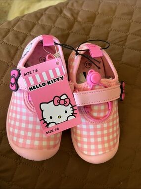 Hello Kitty Pink Gingham Mary Jane toddler Water Shoes